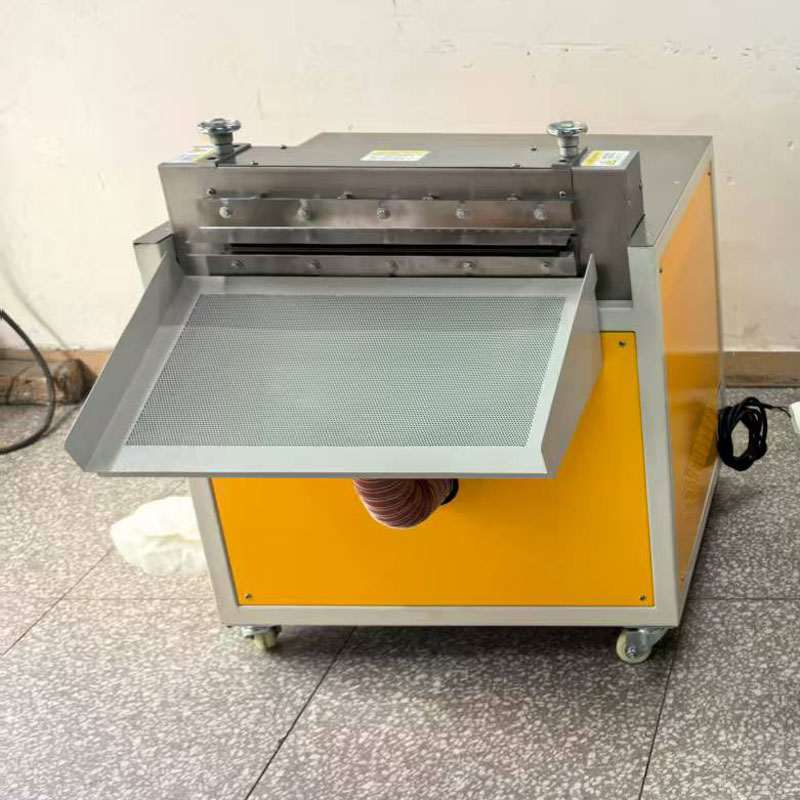 R-S-1000 Mini Crinkle Paper Shredder