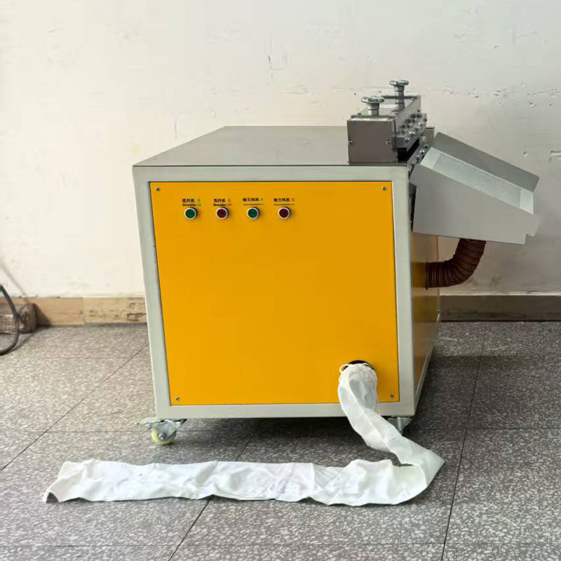 R-S-1000 Mini Crinkle Paper Shredder